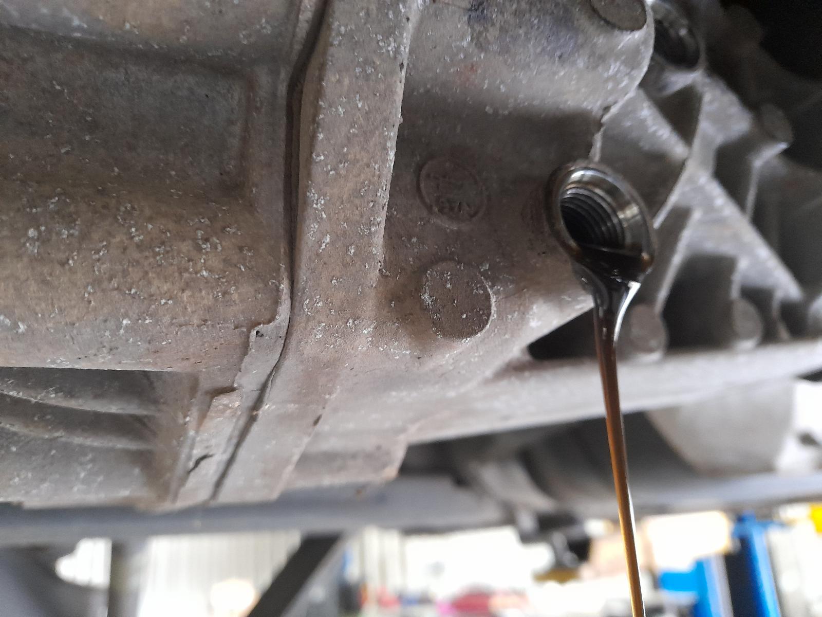 View Auto part Differential Centre Holden Commodore 2014