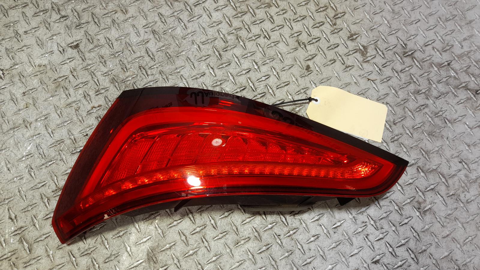View Auto part Right Taillight Audi Q5 2013
