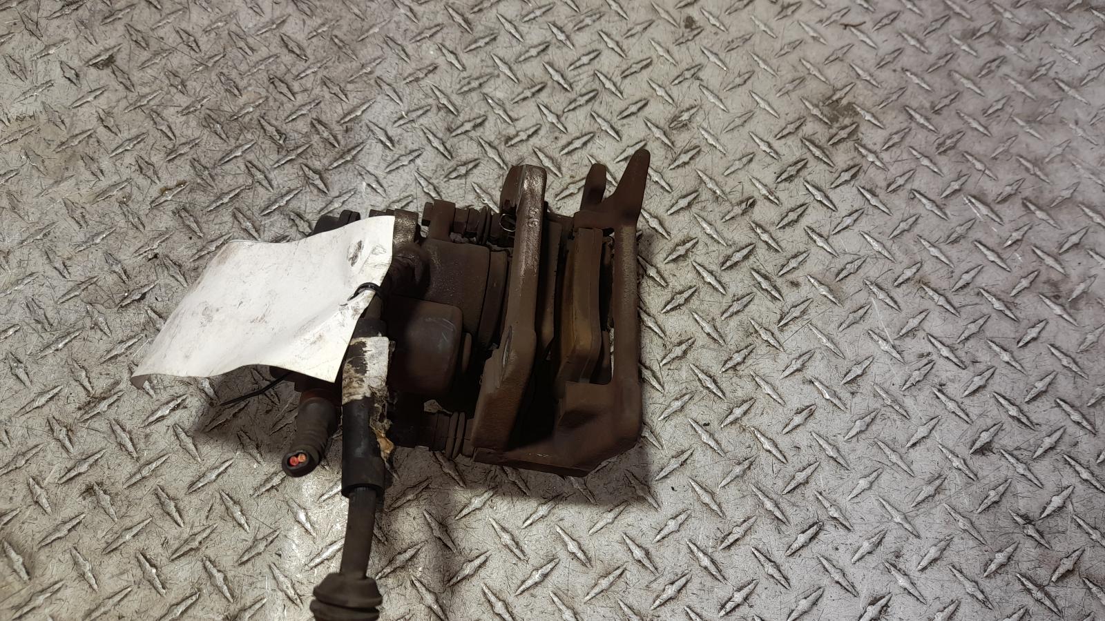 View Auto part Caliper Audi Q5 2013