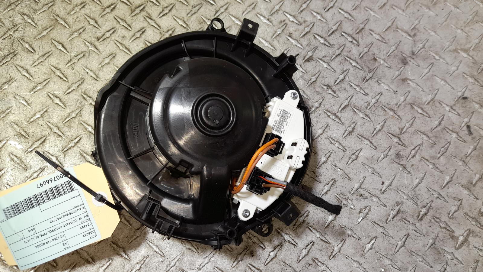 View Auto part Heater Fan Motor Audi A3 2015