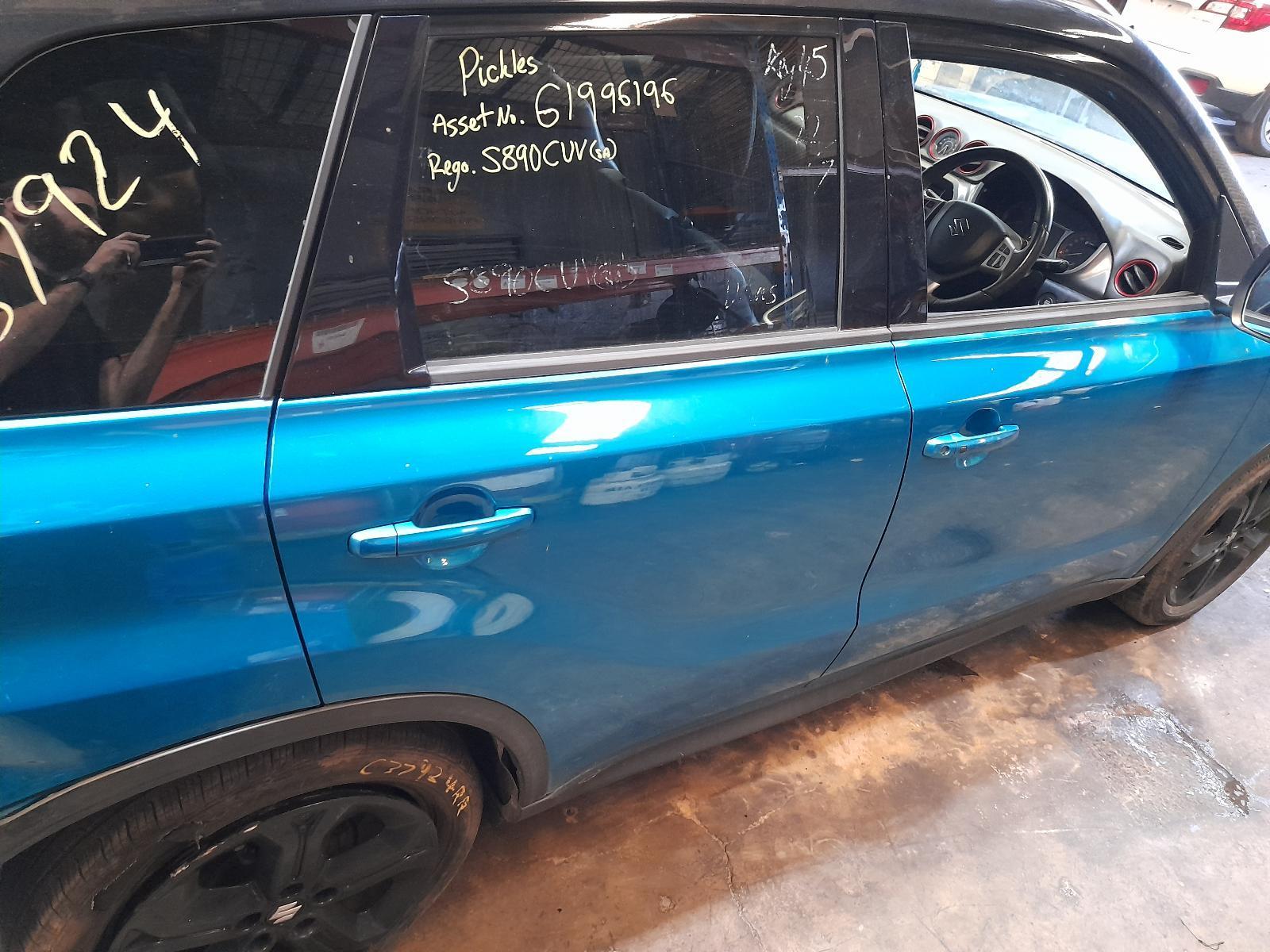 View Auto part Right Rear Door Sliding Suzuki Vitara 2016