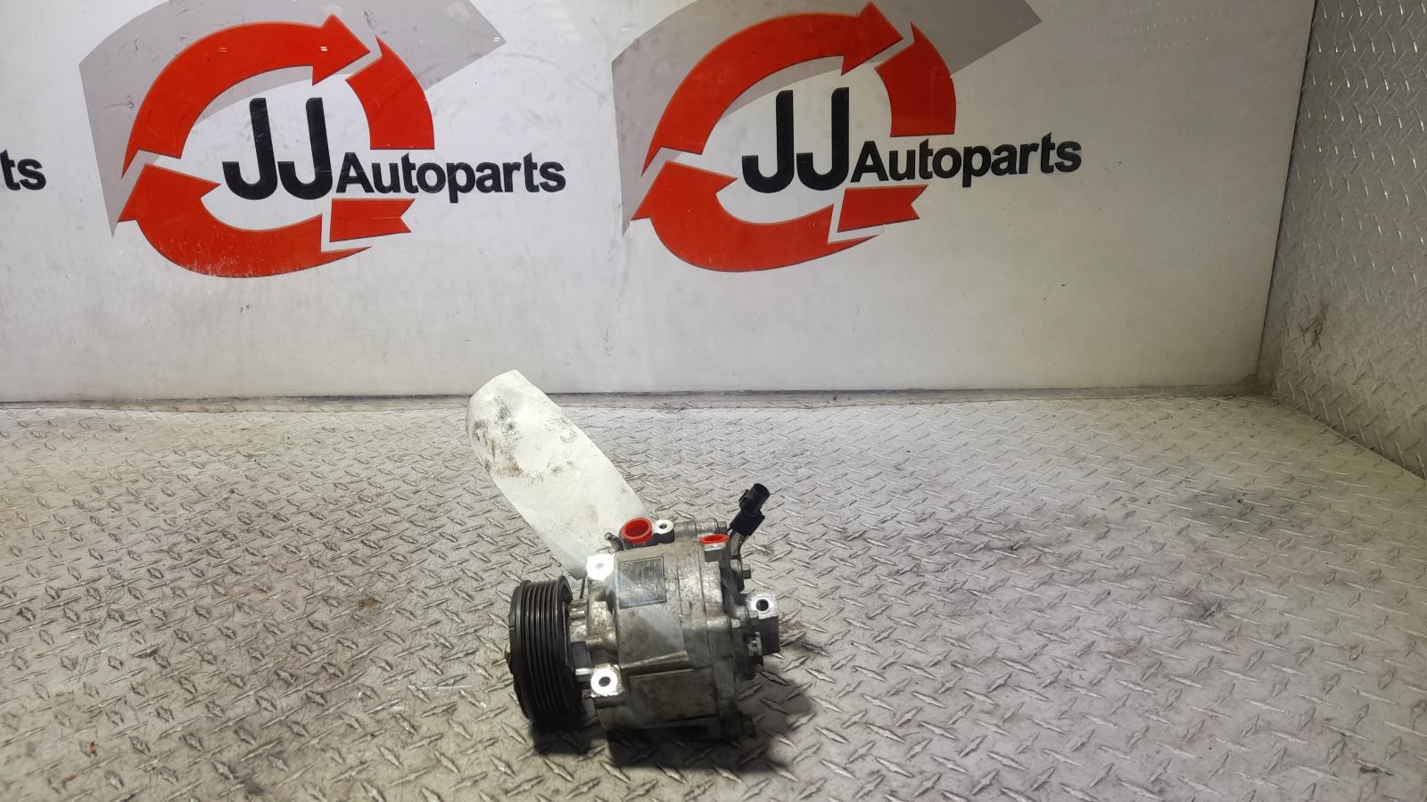 View Auto part A/C Compressor Mitsubishi Outlander 2015