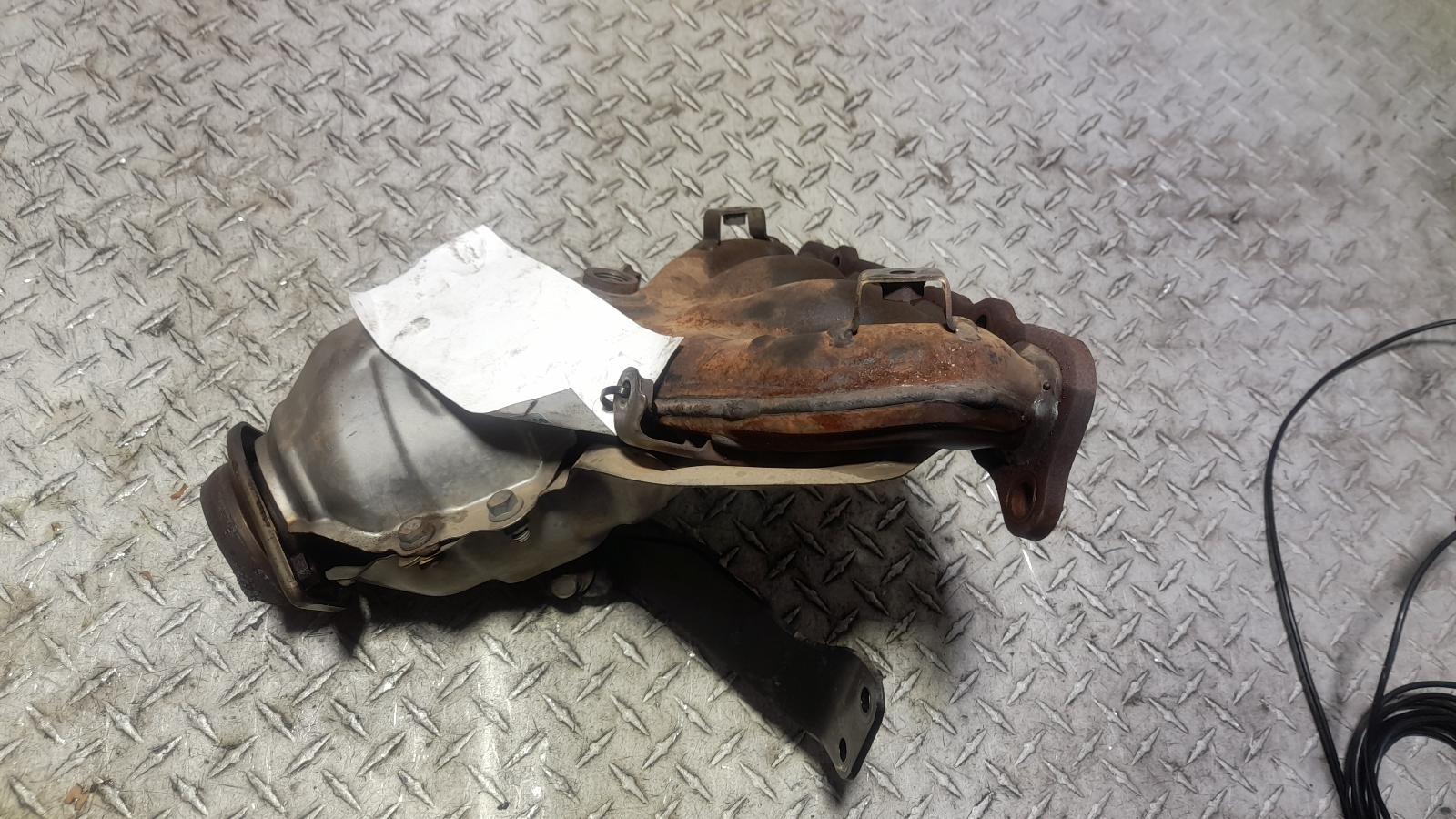 View Auto part Catalytic Converter Mitsubishi Outlander 2015