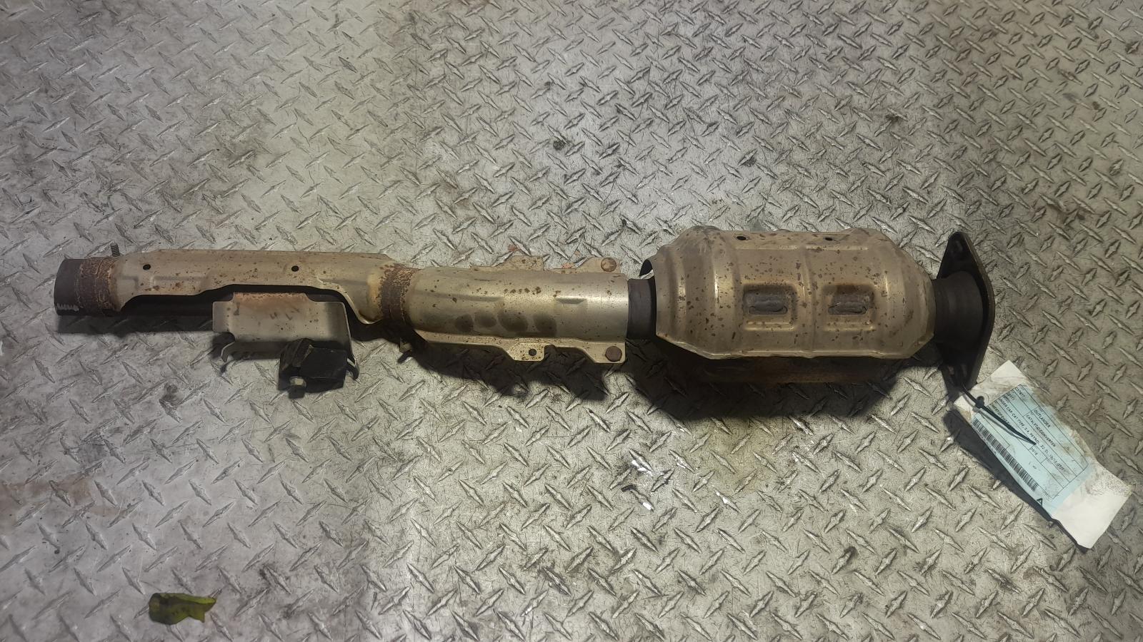View Auto part Catalytic Converter Mitsubishi Outlander 2015