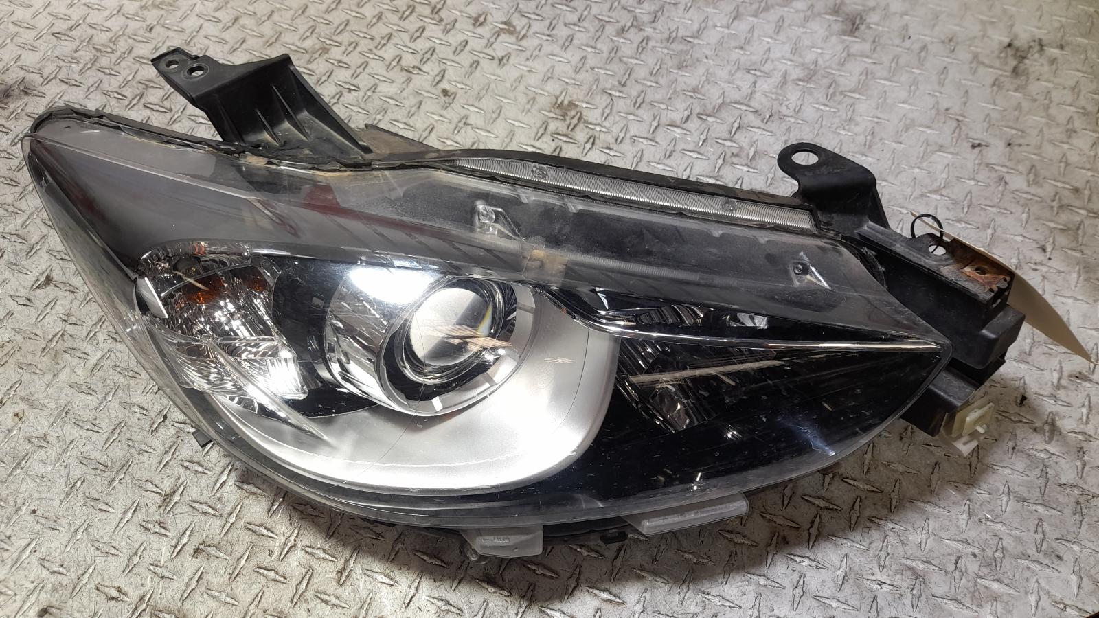 View Auto part Right Headlamp Mazda Cx5 2012