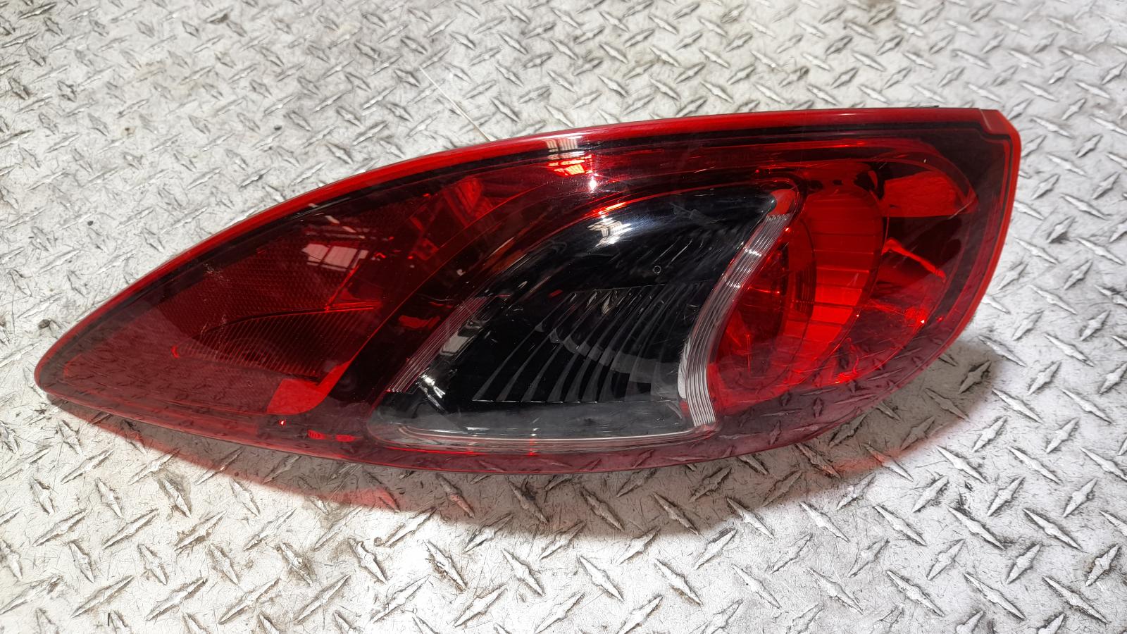 View Auto part Right Taillight Mazda Cx5 2012