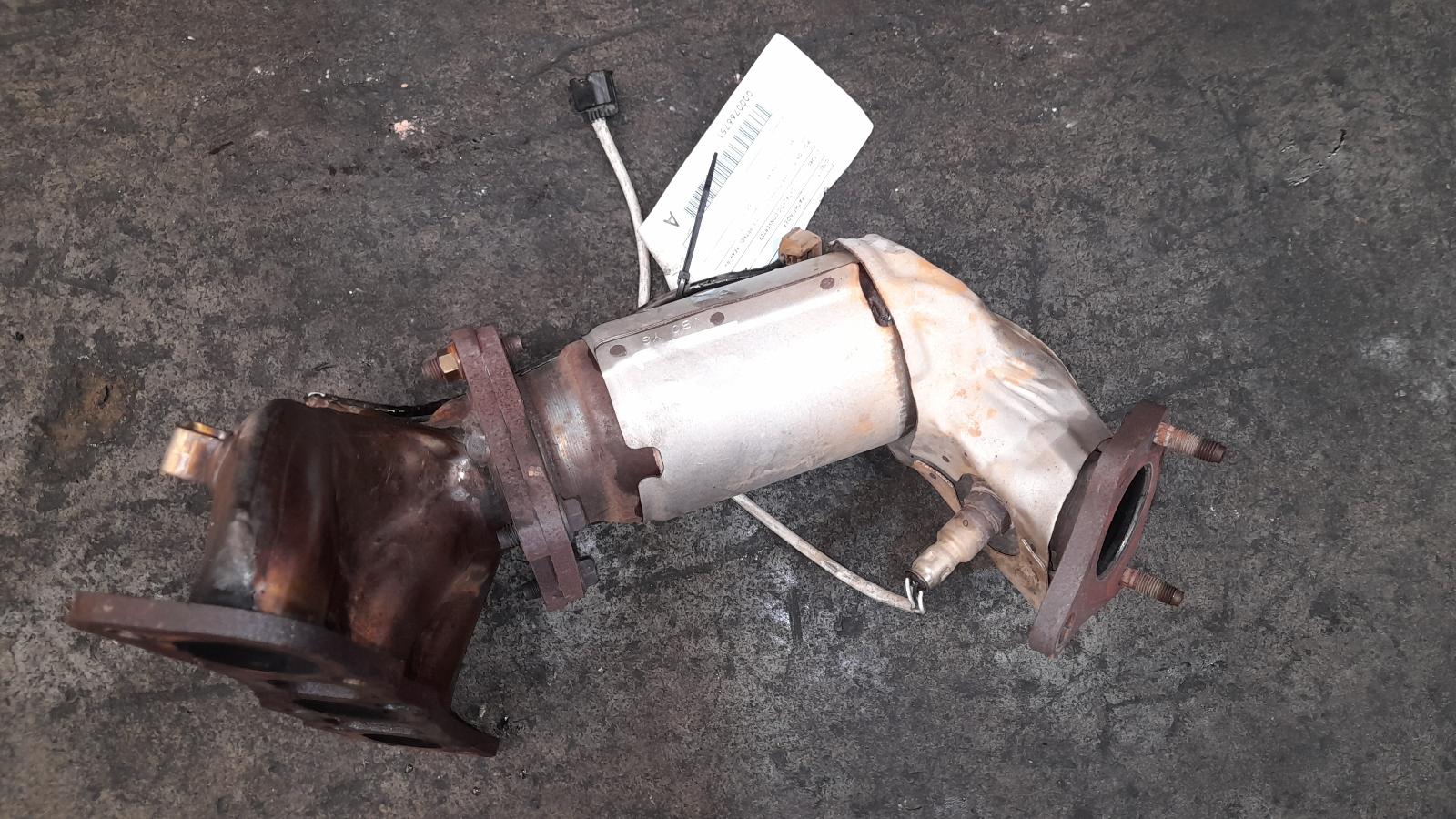 View Auto part Catalytic Converter Nissan Pathfinder 2013