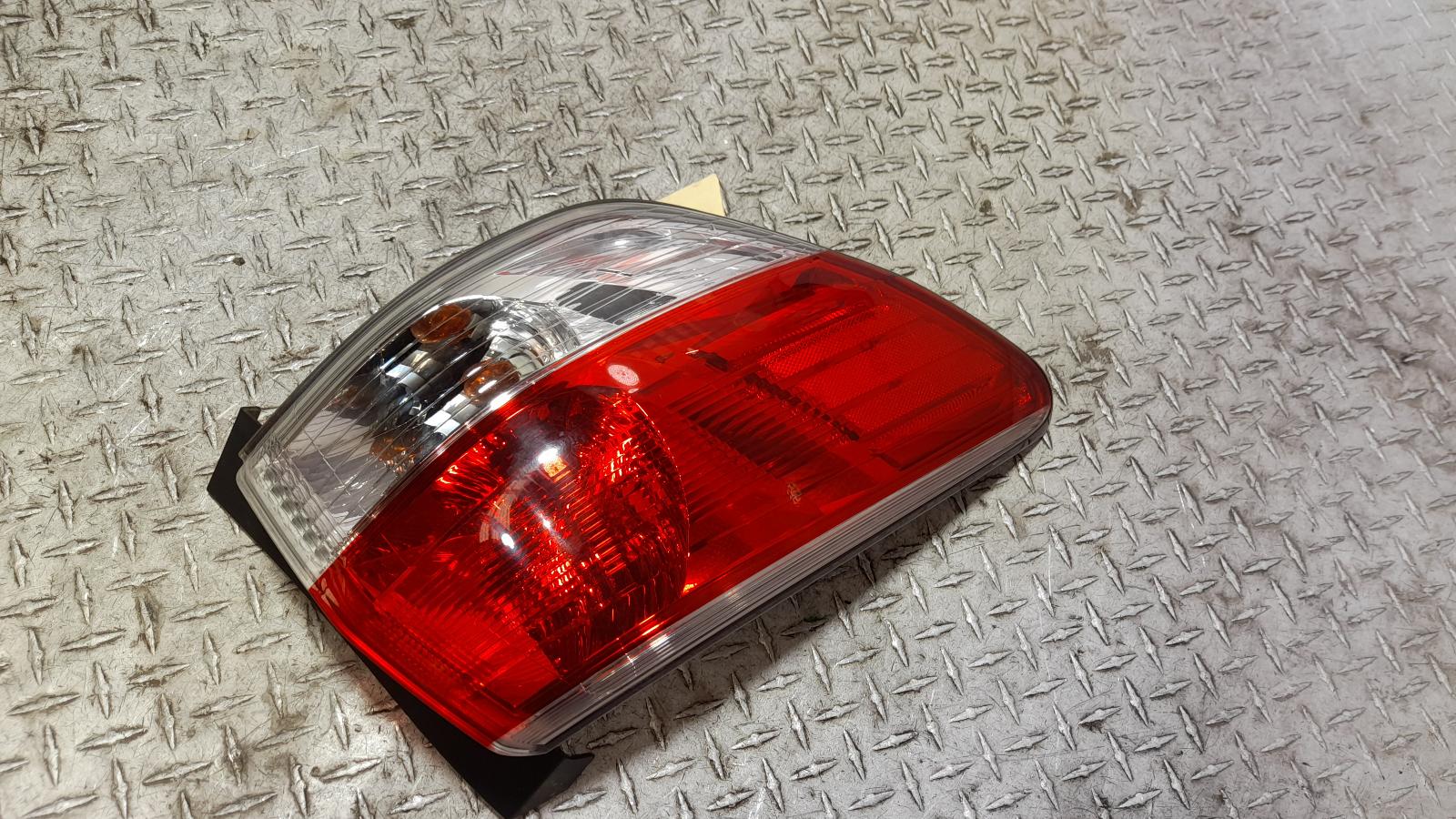 View Auto part Left Taillight Nissan Pathfinder 2013