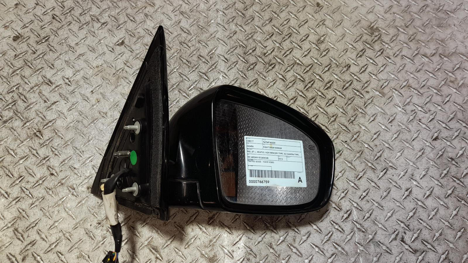 View Auto part Right Door Mirror Nissan Pathfinder 2013