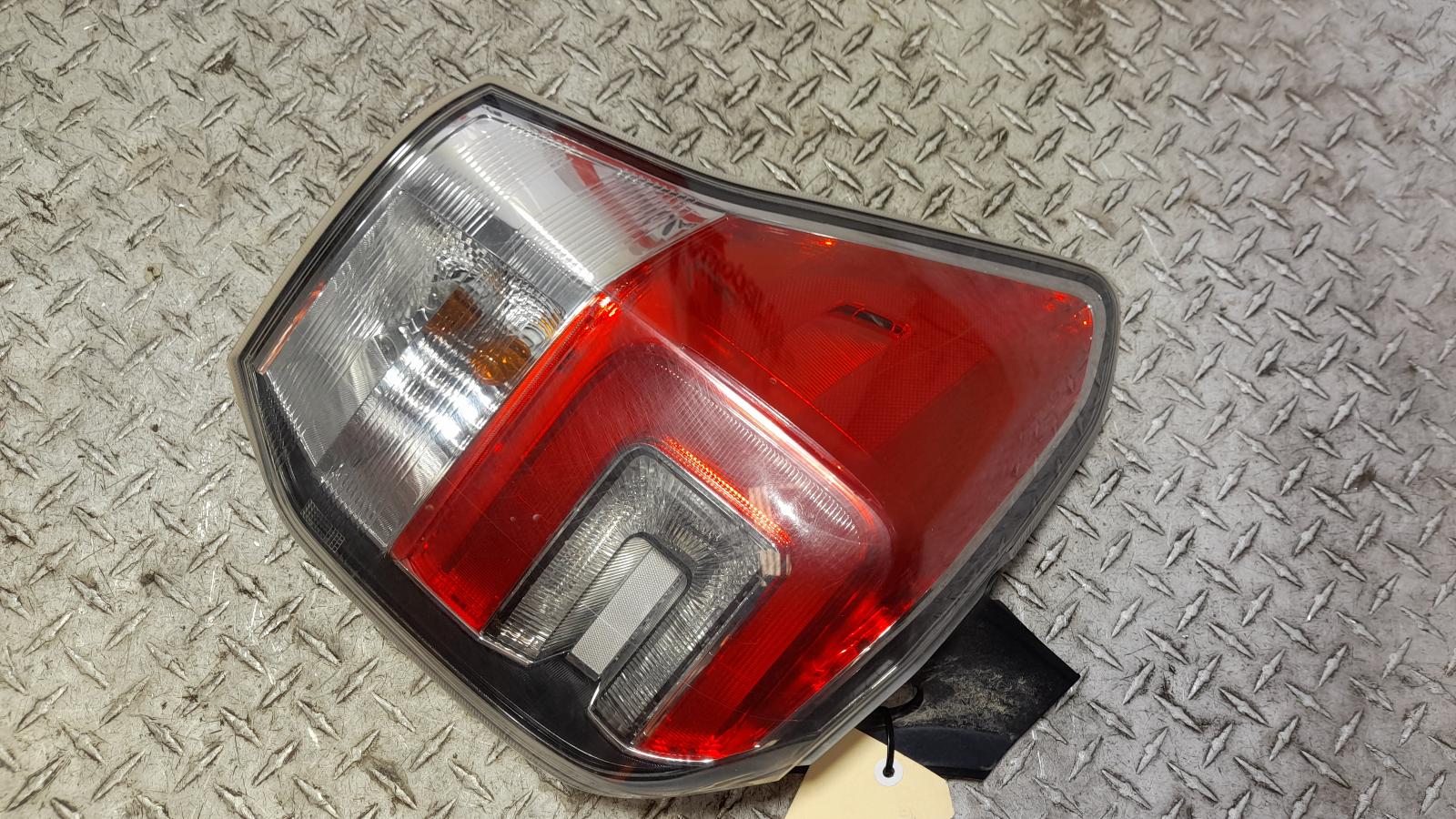 View Auto part Left Taillight Subaru Forester 2016