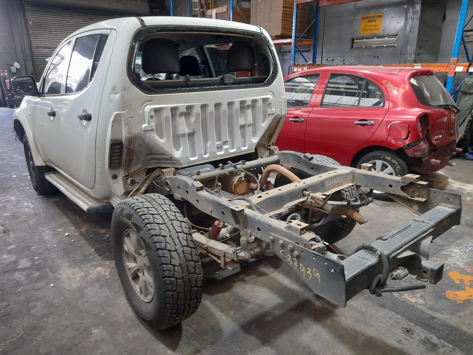 View Auto part Trans/Gearbox Mitsubishi Triton 2014