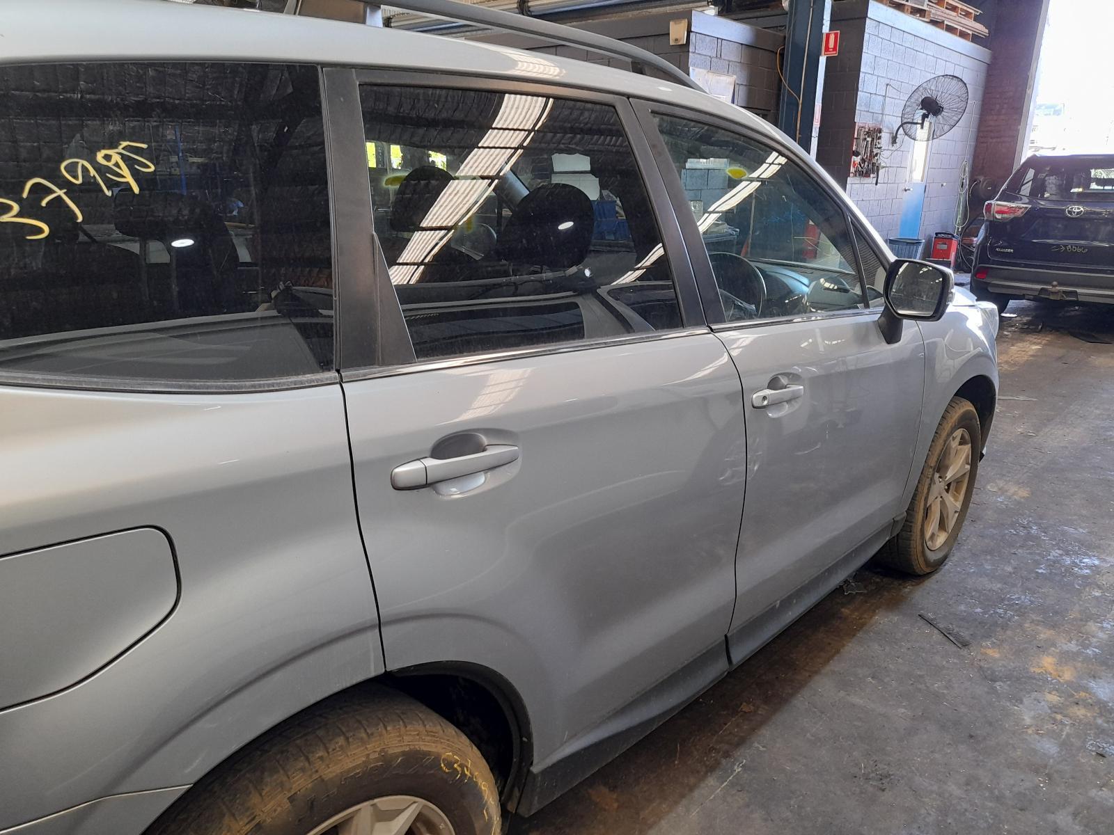 View Auto part Right Rear Door Sliding Subaru Forester 2013