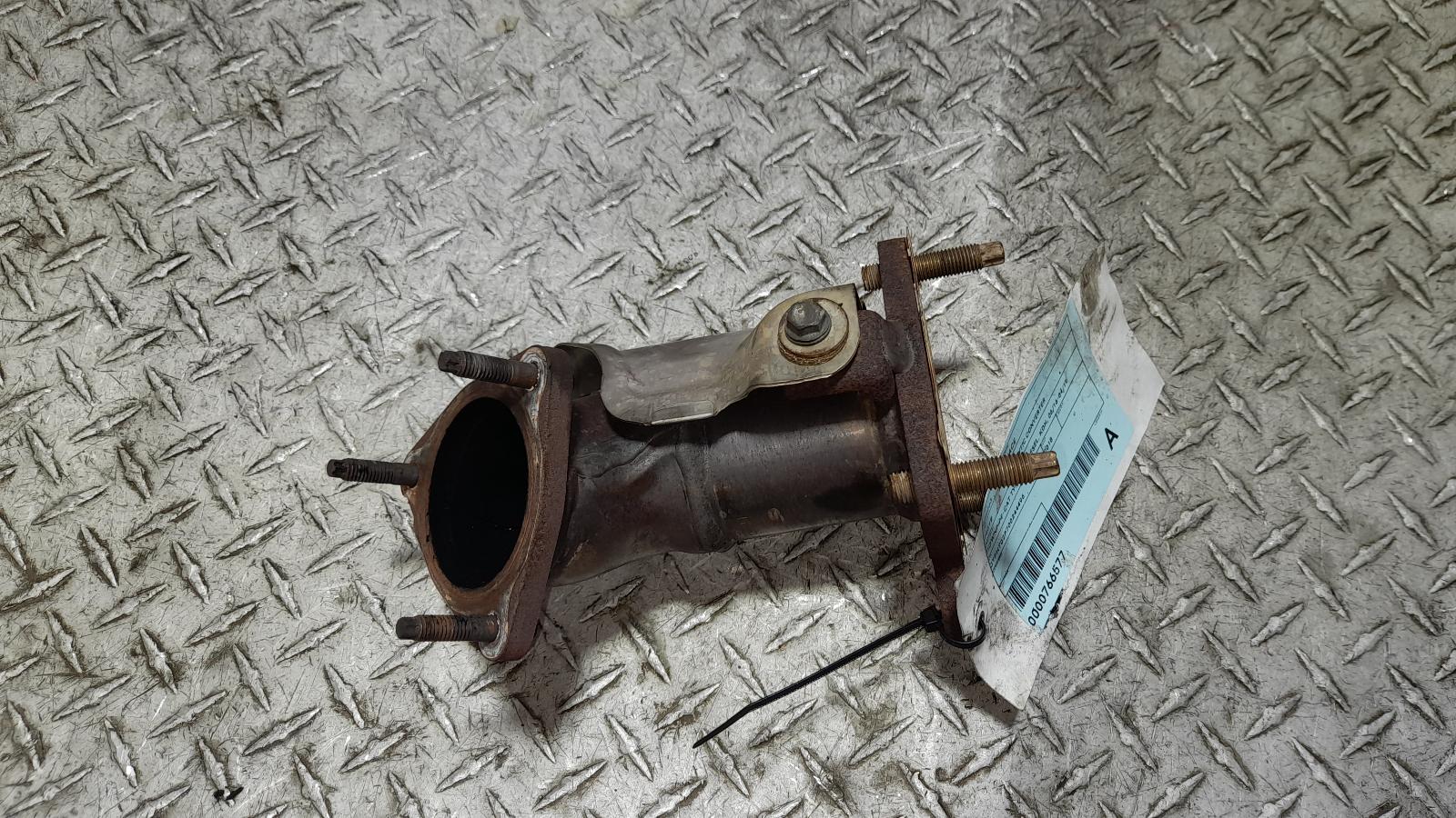 View Auto part Catalytic Converter Toyota Hiace 2018