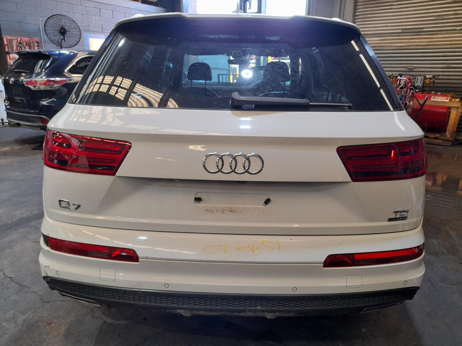 View Auto part Bootlid/Tailgate Audi Q7 2015