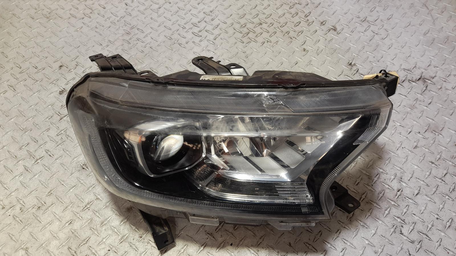 View Auto part Right Headlamp Ford Ranger 2020
