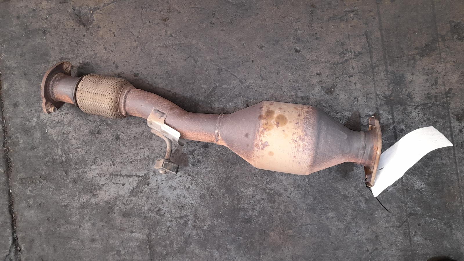 View Auto part Catalytic Converter Toyota Kluger 2017