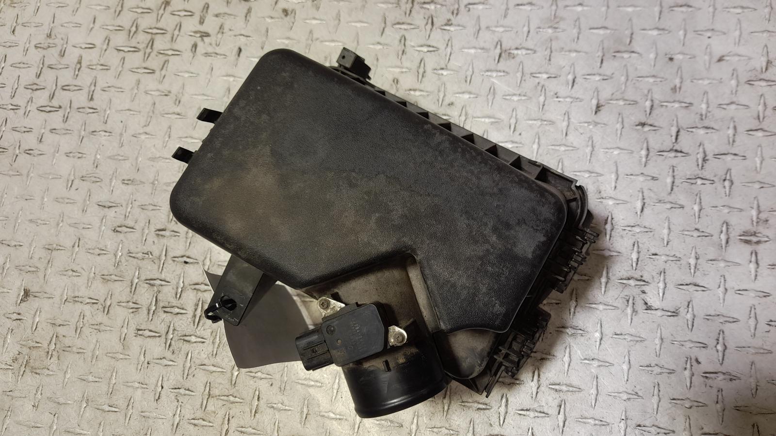 View Auto part Air Cleaner/Box Toyota Corolla 2011