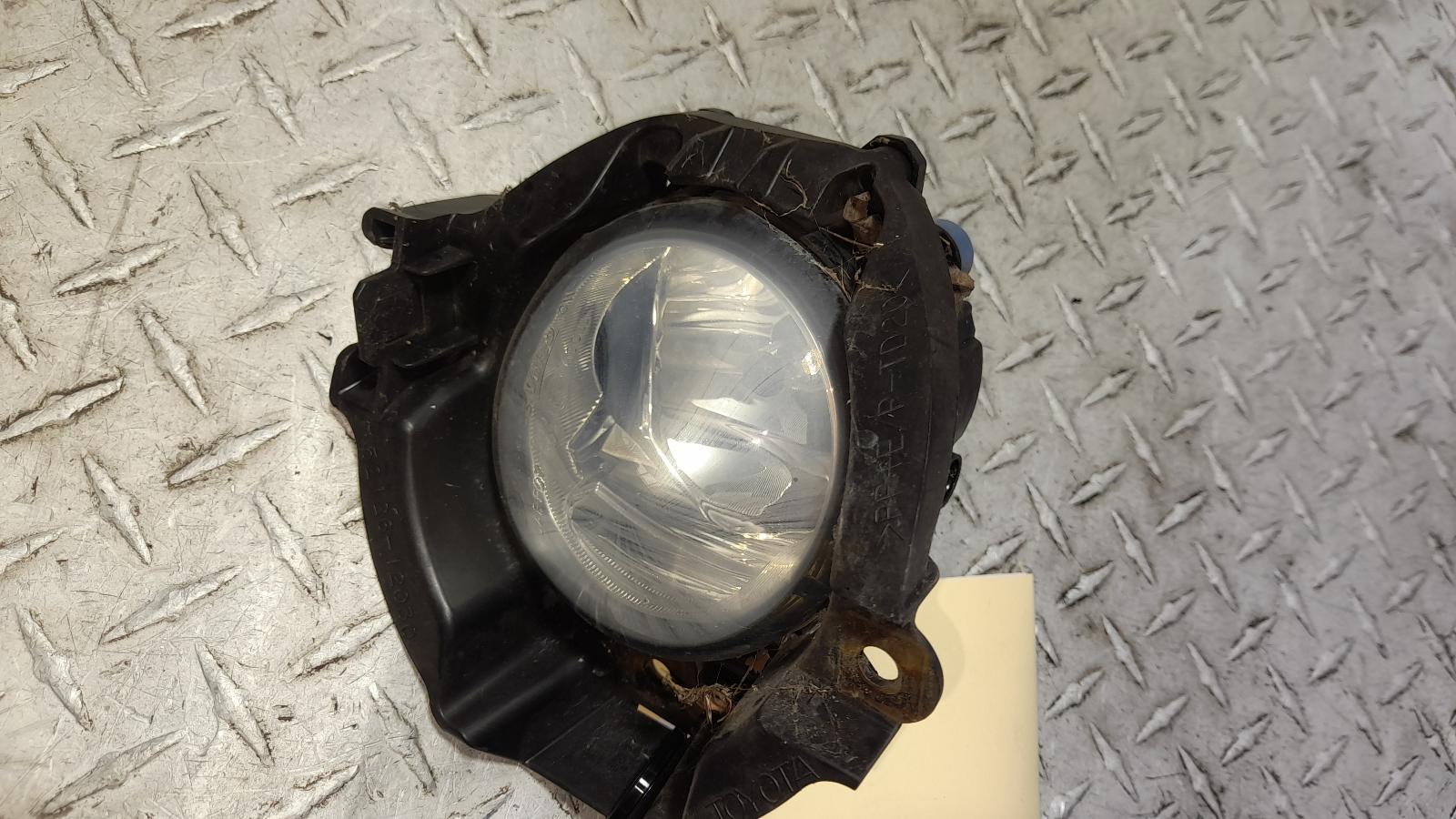 View Auto part Left Indicator/Fog/Side Toyota Corolla 2011