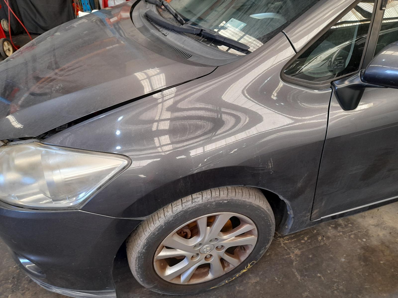 View Auto part Left Guard Toyota Corolla 2011