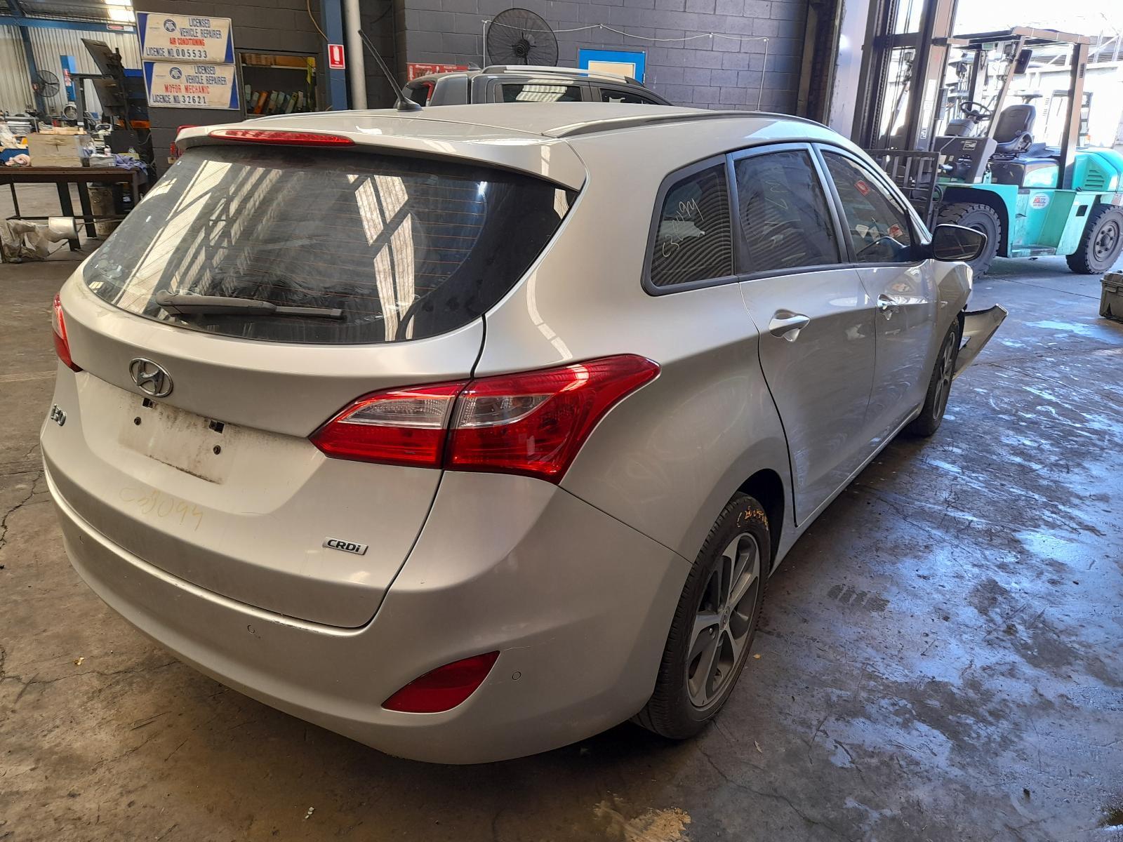 View Auto part Trans/Gearbox Hyundai I30 2016