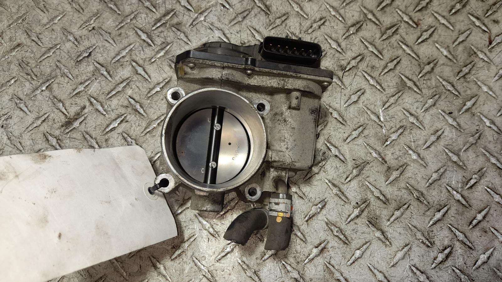 View Auto part Throttle Body Toyota Hilux 2013