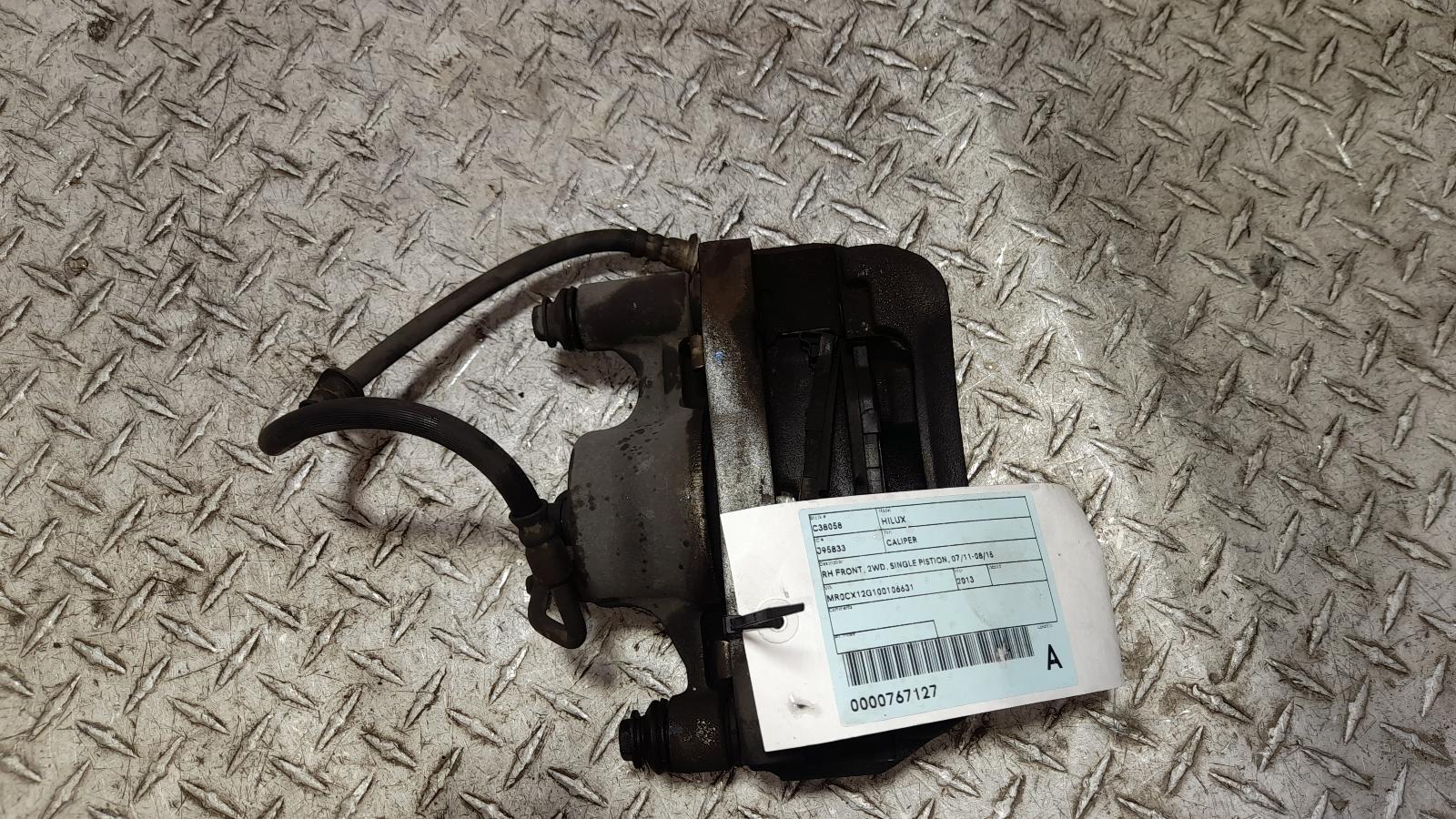 View Auto part Caliper Toyota Hilux 2013