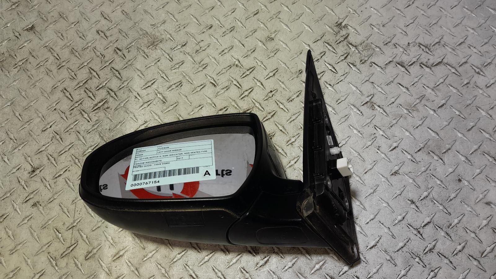 View Auto part Left Door Mirror Hyundai Tucson 2017