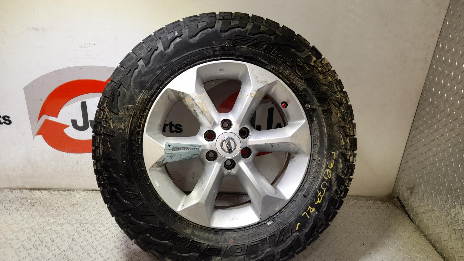 View Auto part Wheel Mag Nissan Navara 2012