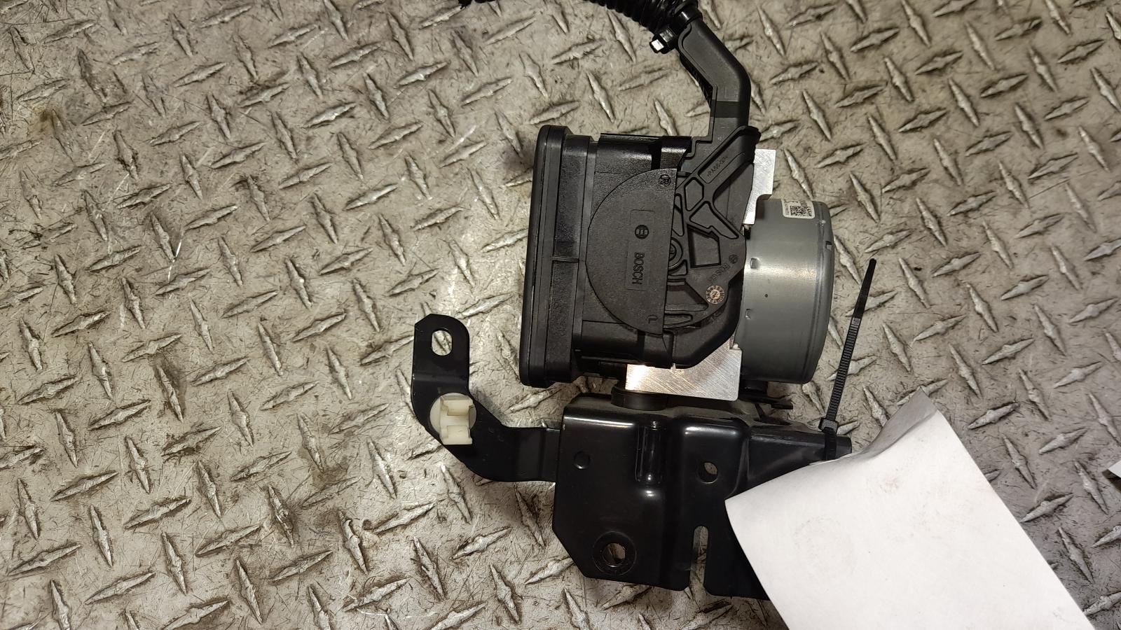 View Auto part Abs Pump/Modulator Mazda 3 2017