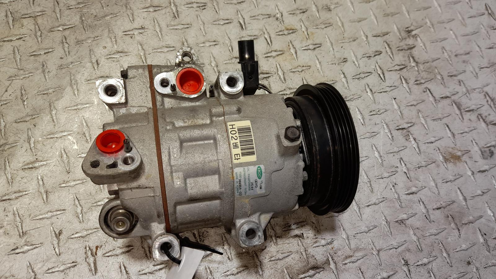 View Auto part A/C Compressor Hyundai I30 2011