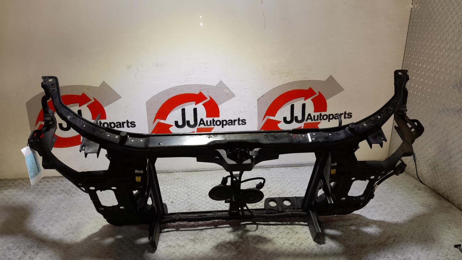 View Auto part Radiator Support Hyundai I30 2011