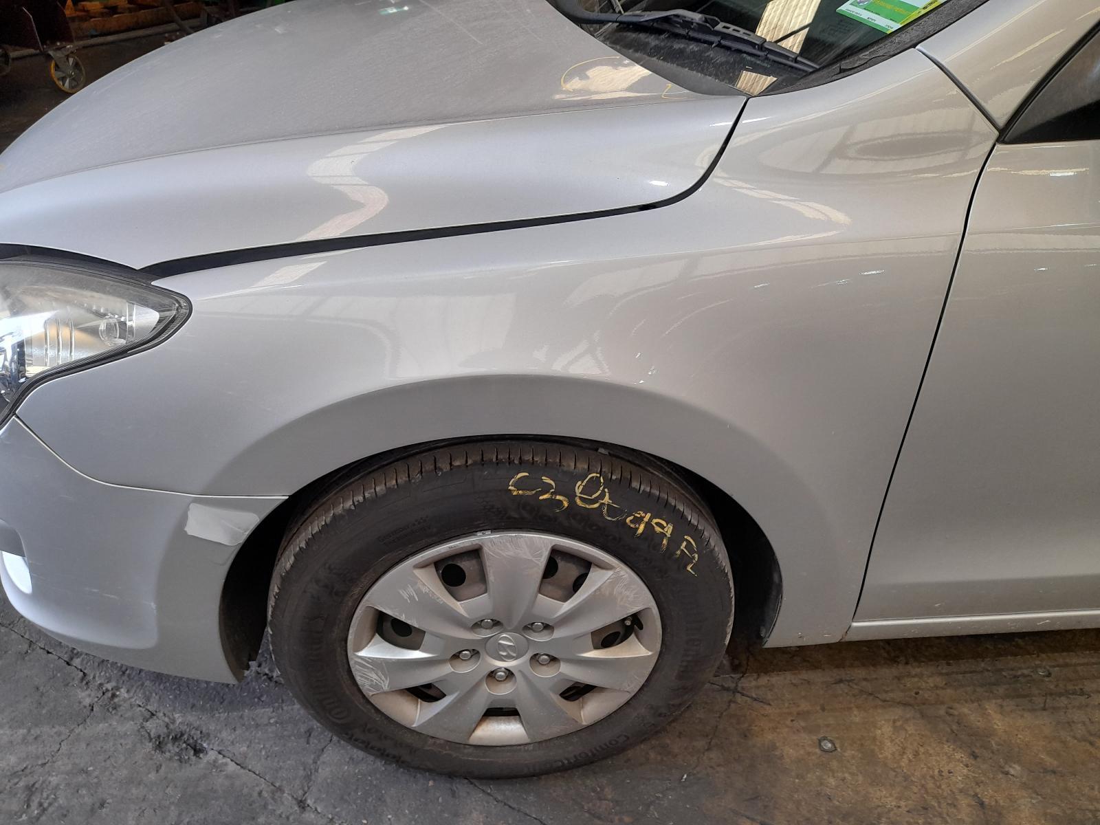 View Auto part Left Guard Hyundai I30 2011