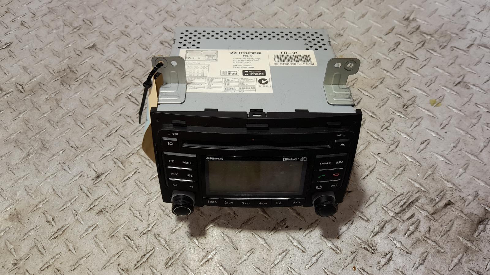 View Auto part Radio/Cd/Dvd/Sat/Tv Hyundai I30 2011
