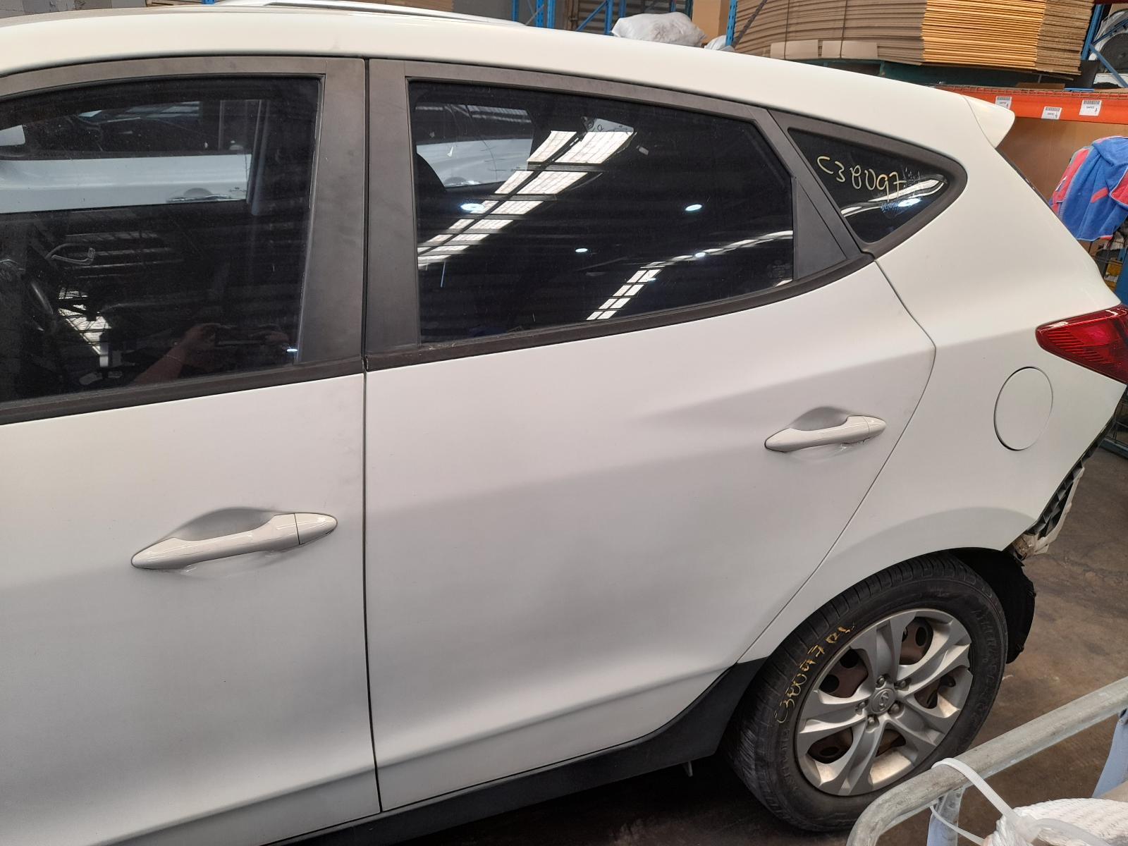 View Auto part Left Rear Door/Sliding Hyundai Ix35 2011
