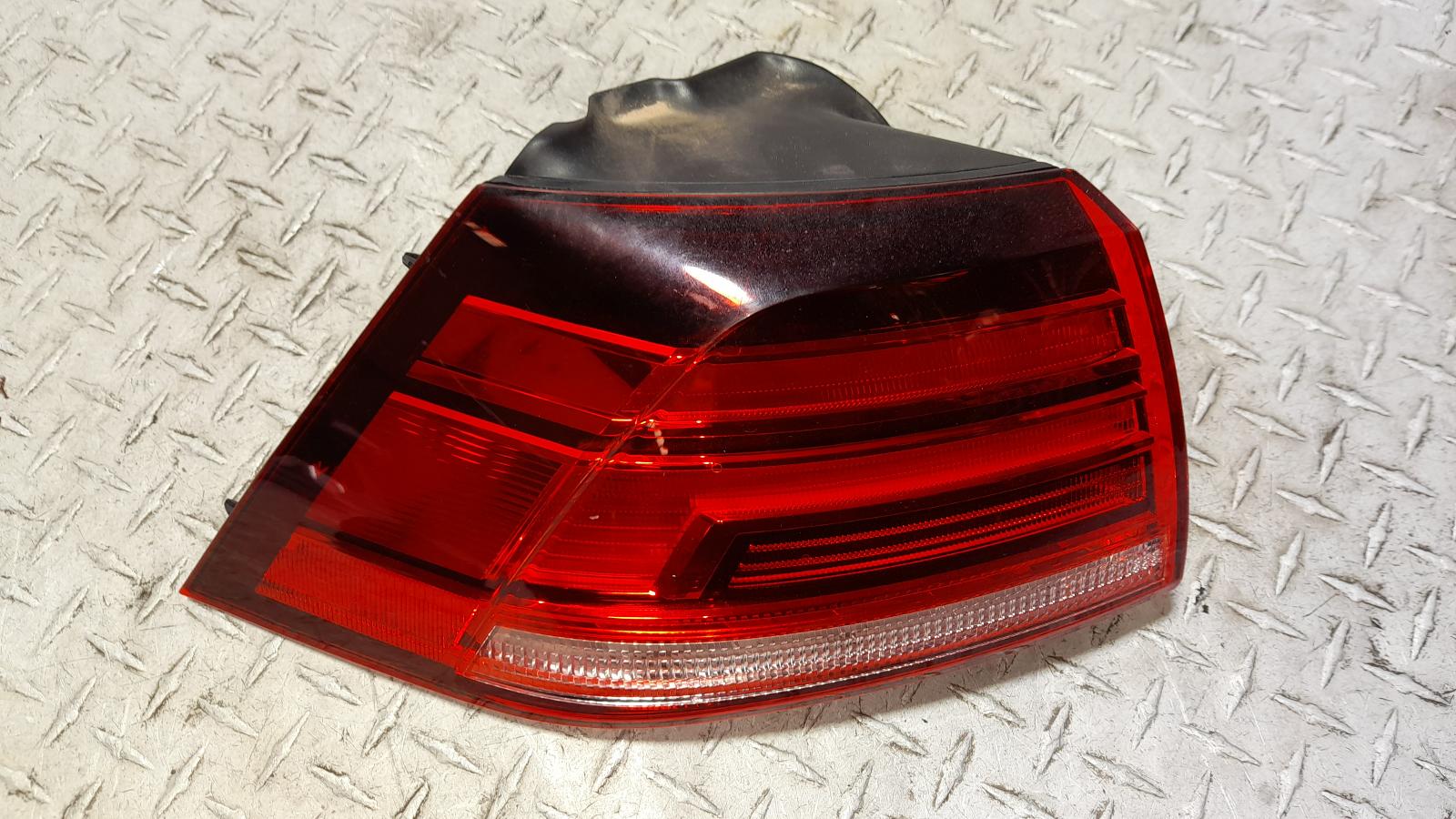 View Auto part Left Taillight Volkswagen Golf 2018