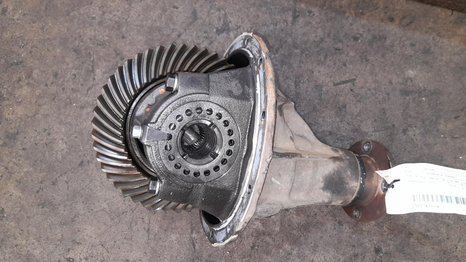 View Auto part Differential Centre Mitsubishi Triton 2015
