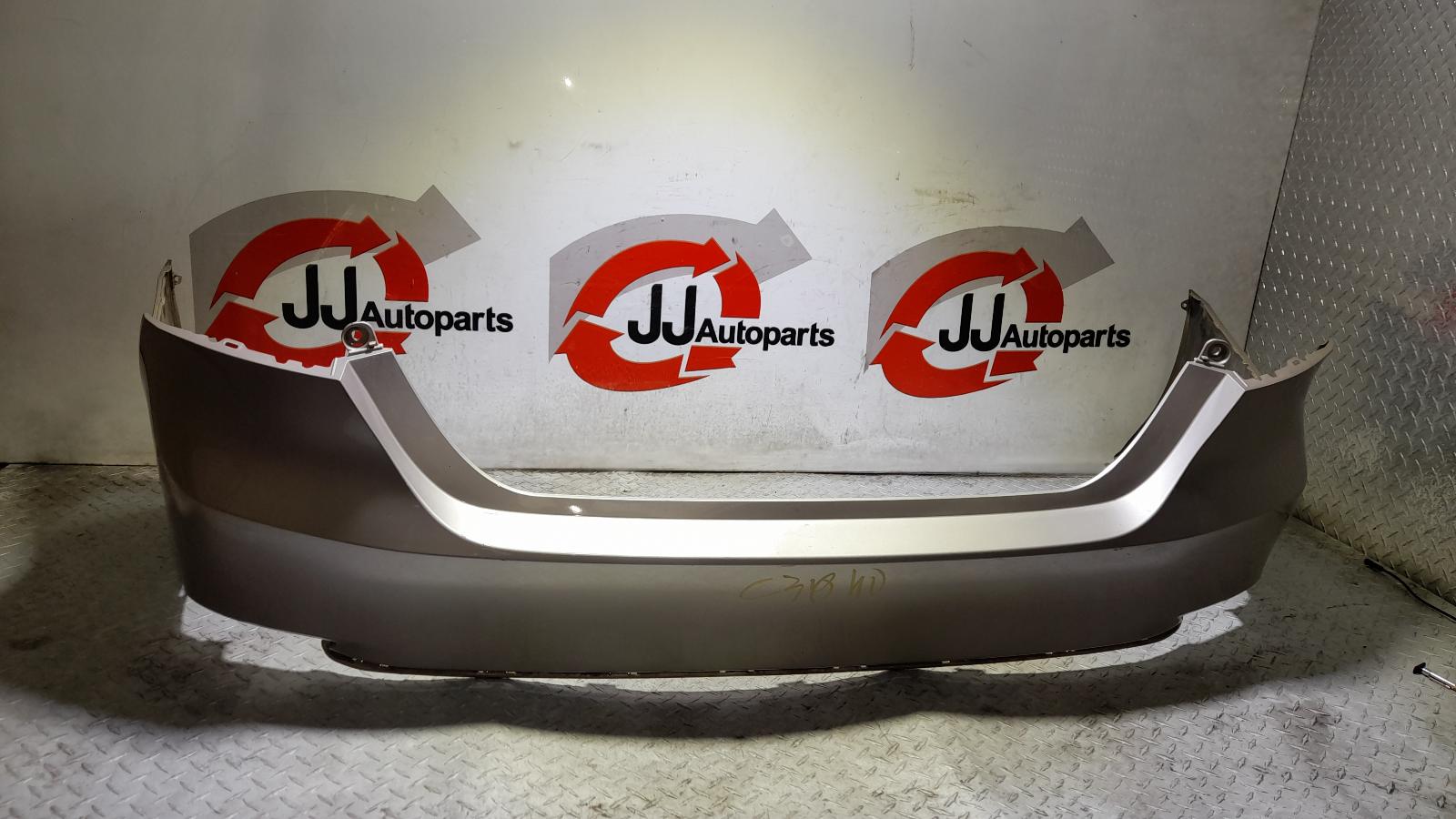 View Auto part Rear Bumper Toyota Camry 2018