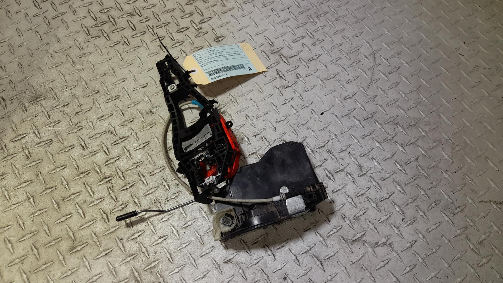 View Auto part Door/Boot/Gate Lock Bmw 3 Series 2013