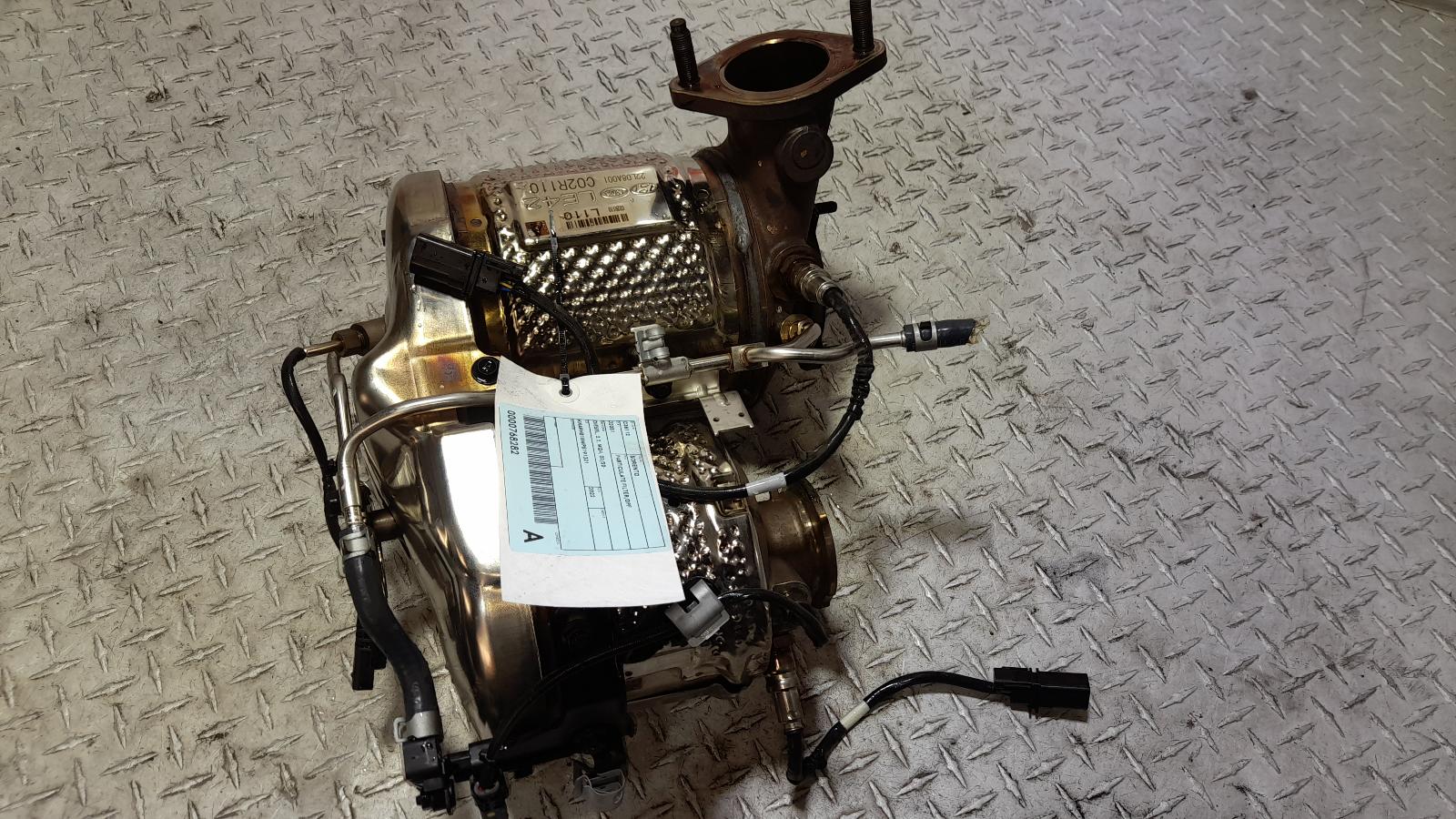 View Auto part Particulate Filter/Dpf Kia Sorento 2022