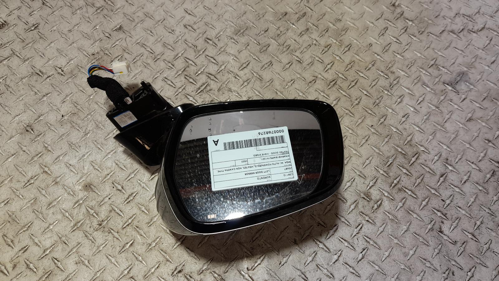 View Auto part Left Door Mirror Kia Sorento 2022
