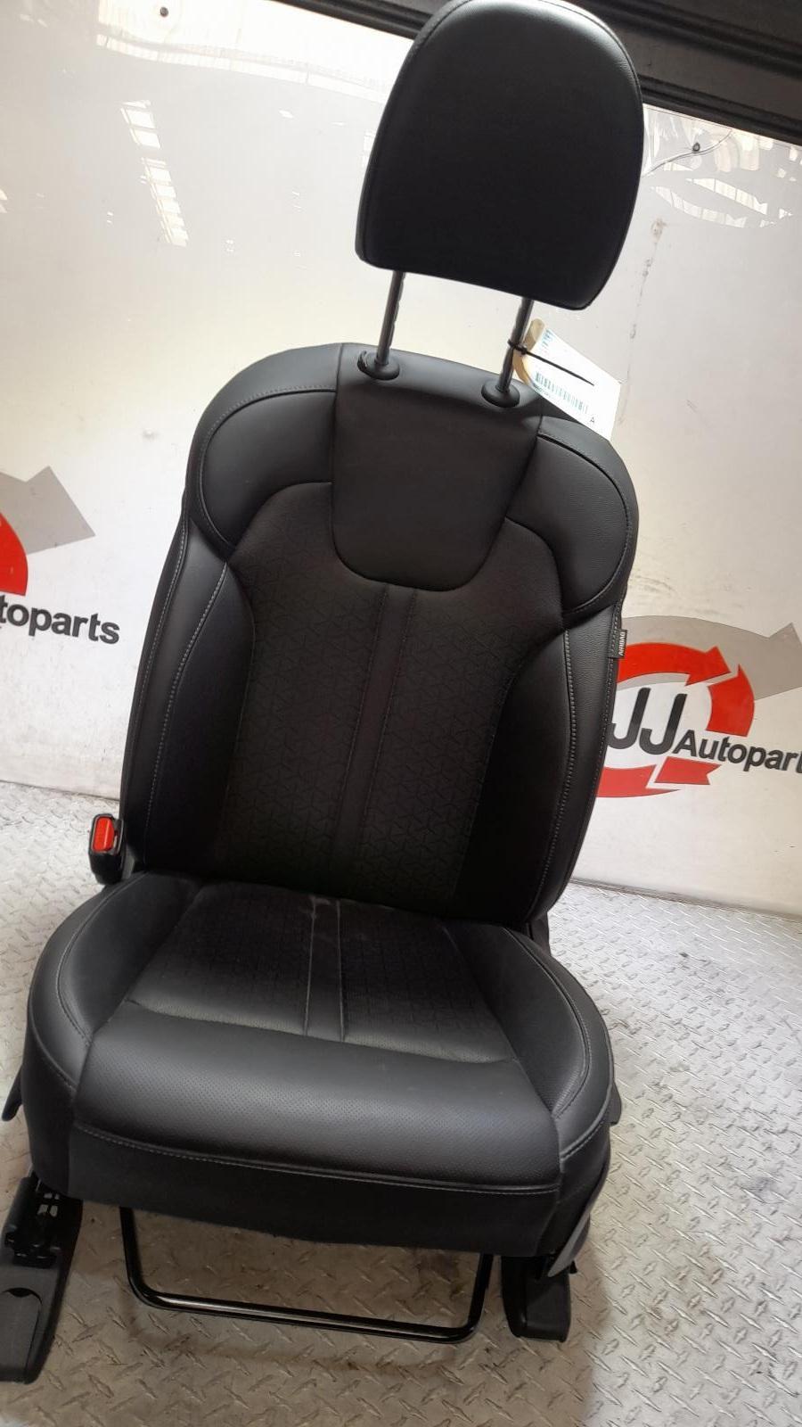 View Auto part Front Seat Kia Sorento 2022