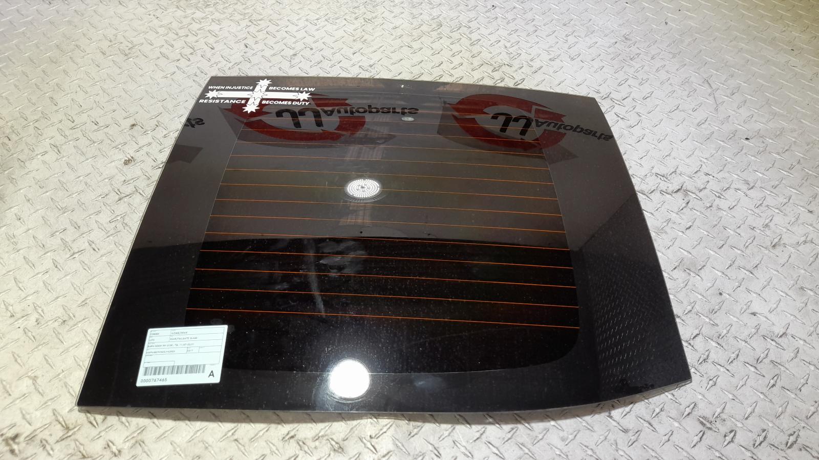 View Auto part Rear/Tailgate Glass Hyundai Iload/imax 2017