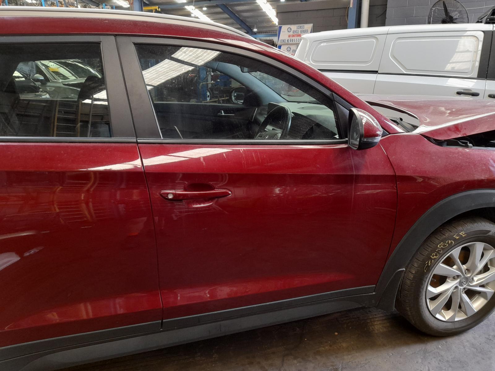 View Auto part Right Front Door Window Hyundai Tucson 2019