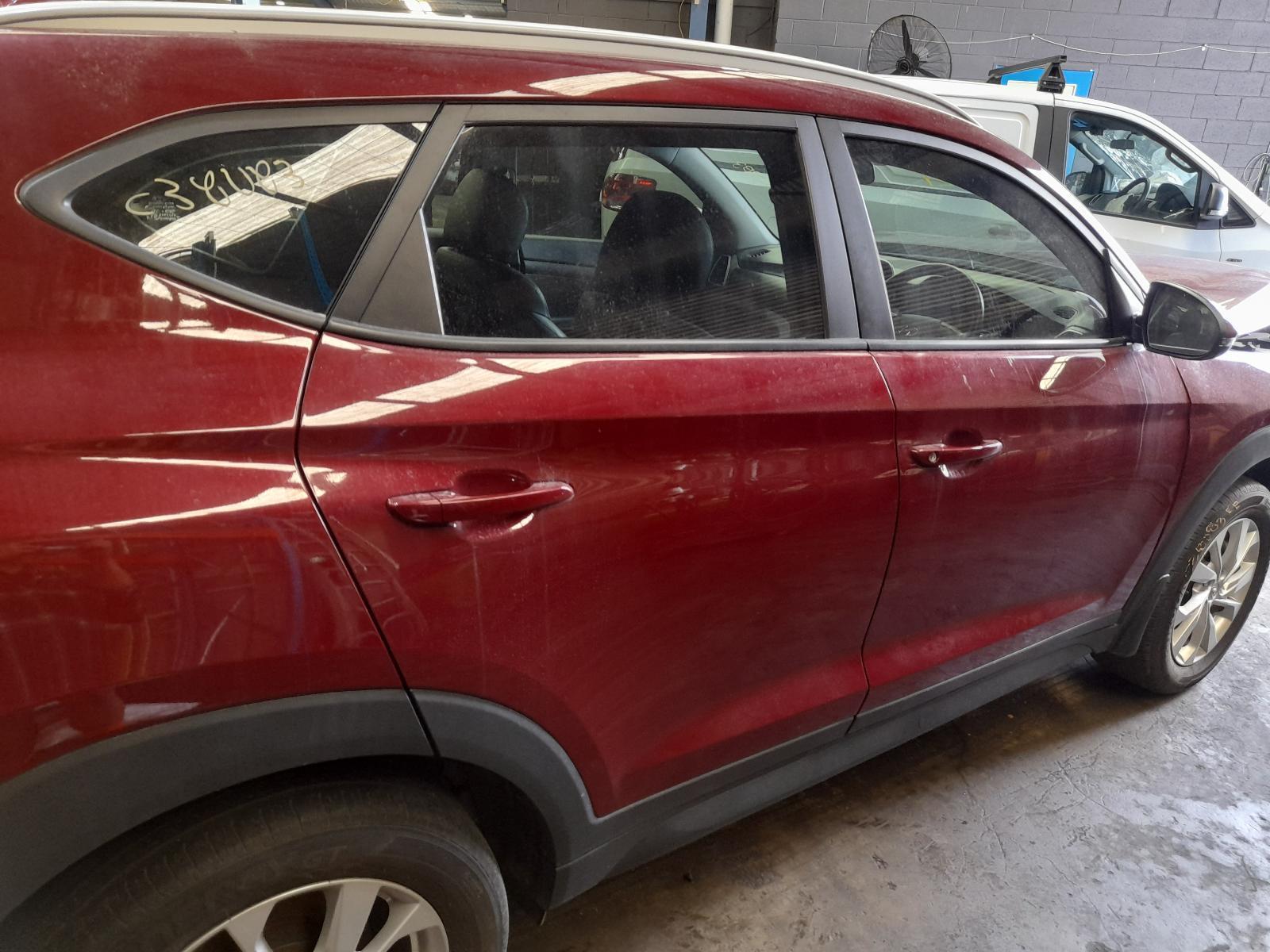 View Auto part Right Rear Door Sliding Hyundai Tucson 2019