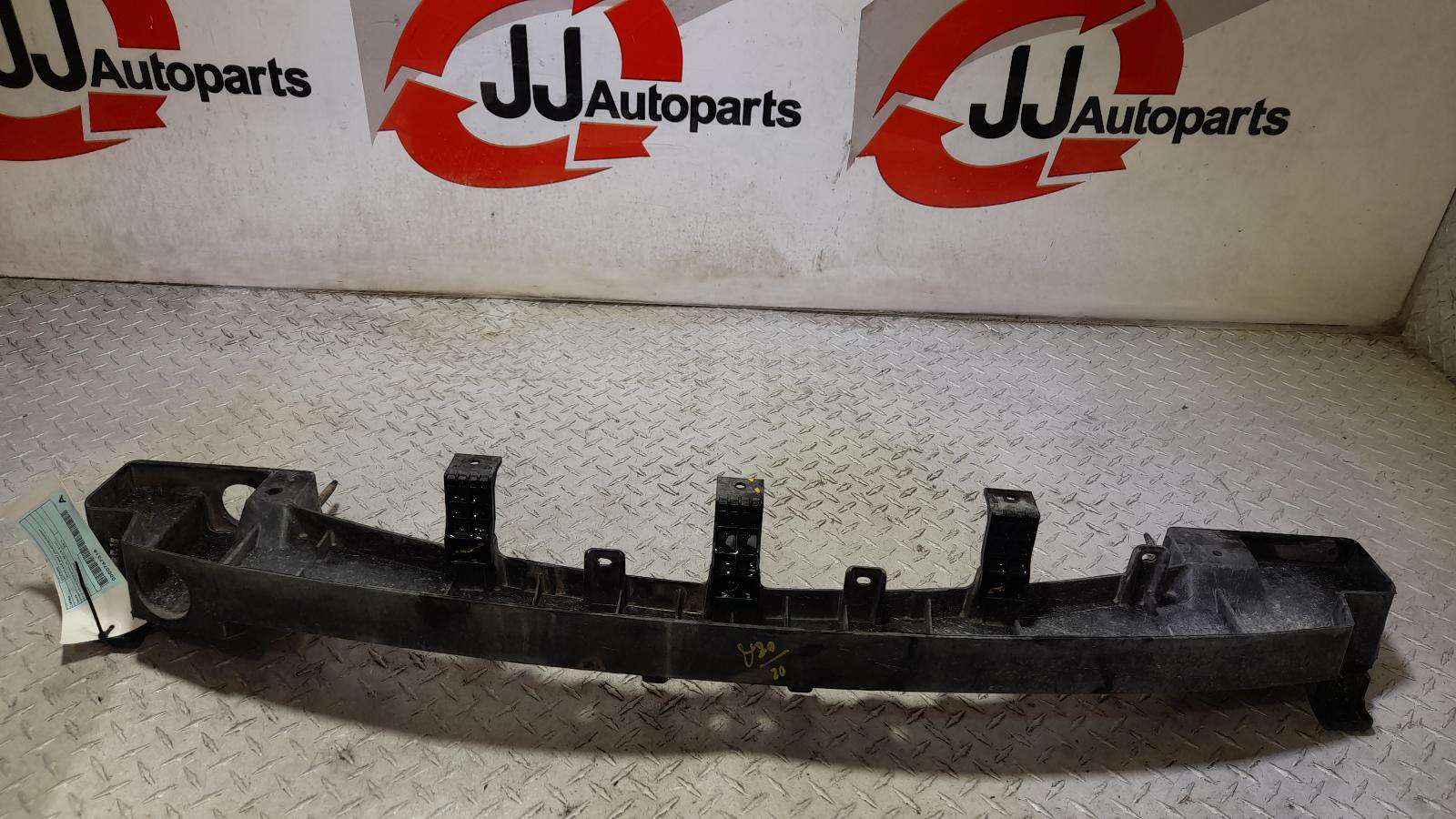 View Auto part R/Bar Bracket/Reinfo Hyundai Tucson 2019