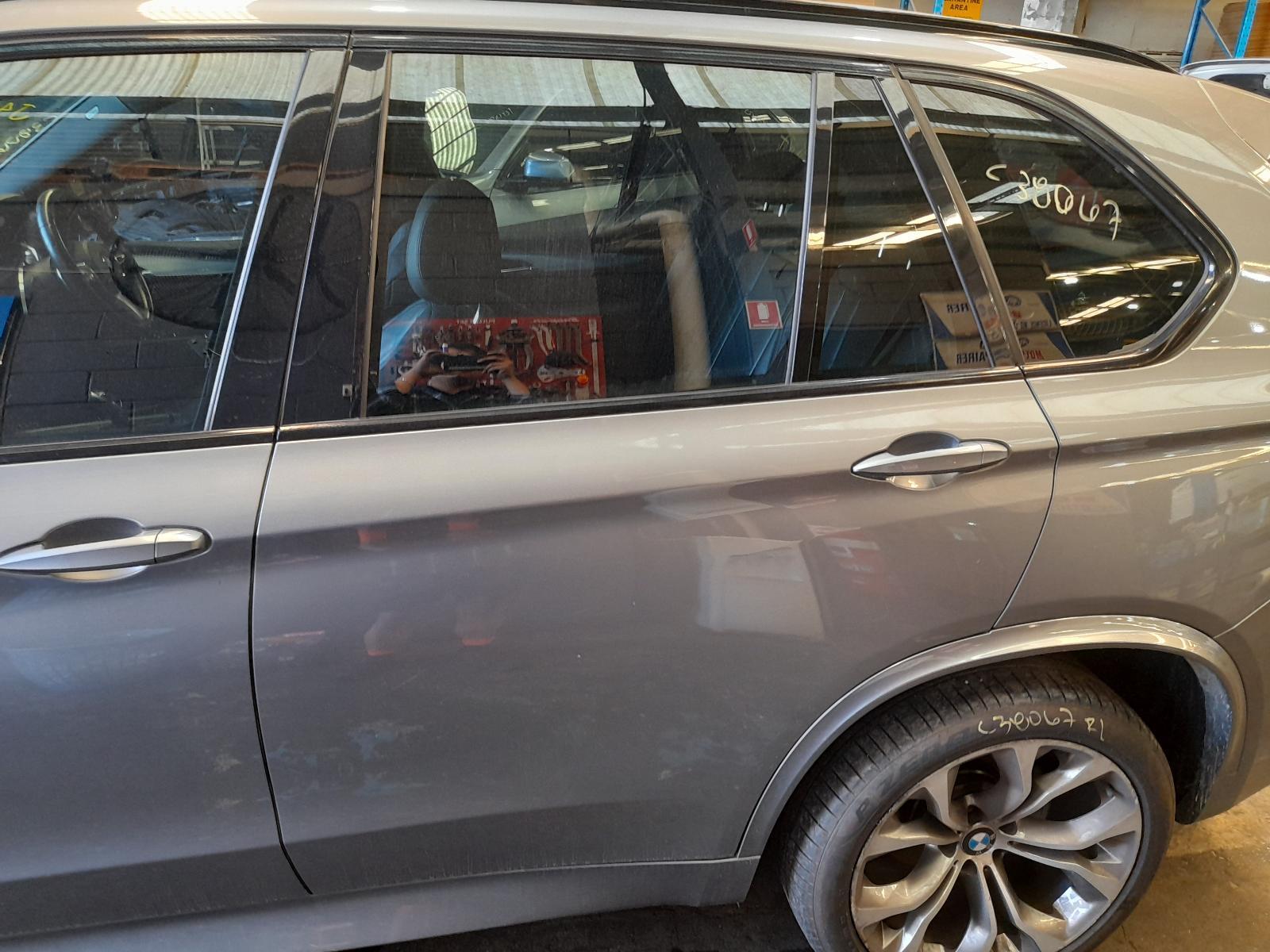 View Auto part Left Rear Wnd Reg/Motor Bmw X5 2014