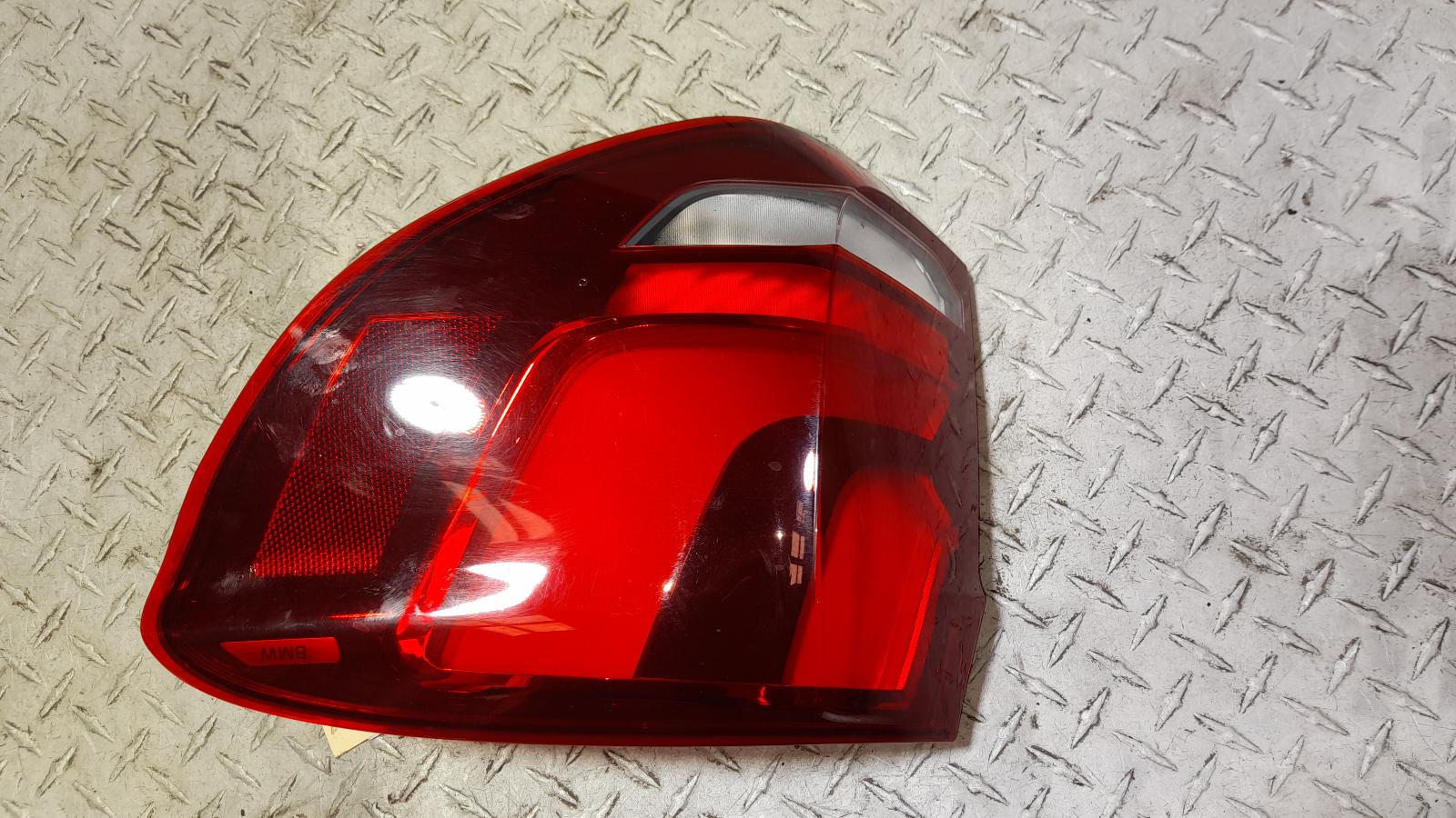 View Auto part Right Taillight Bmw X5 2014