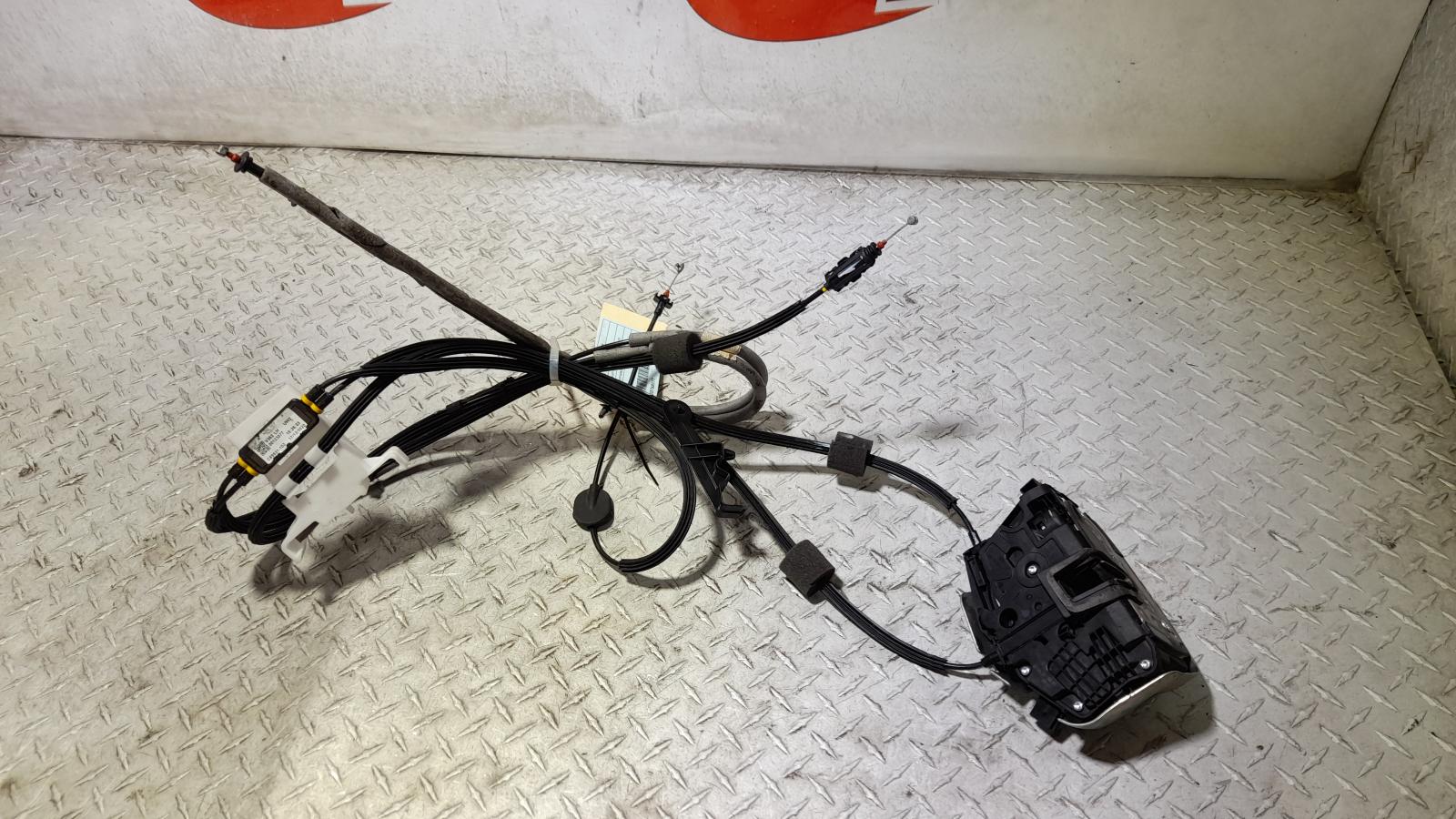 View Auto part Door/Boot/Gate Lock Ford Transit Custom 2021