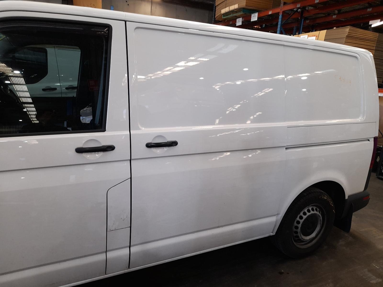 View Auto part Left Rear Door/Sliding Volkswagen Transporter 2019