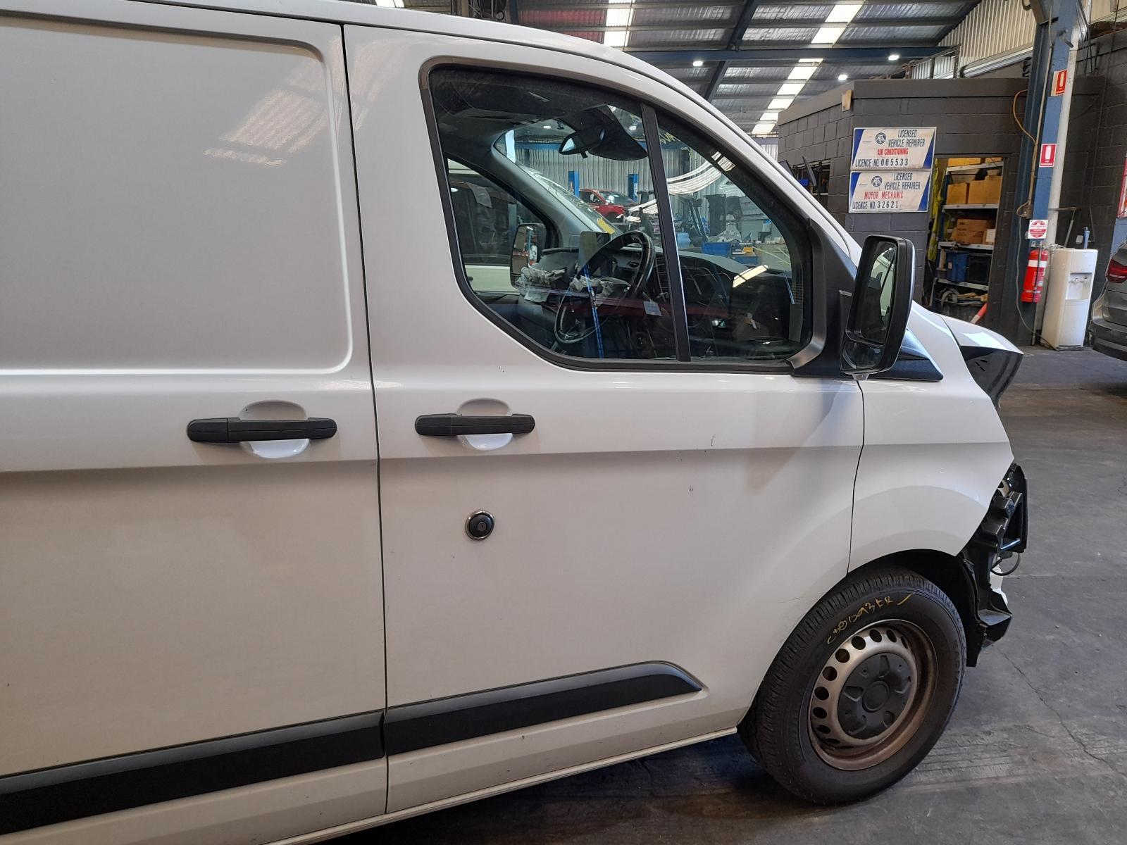 View Auto part Right Front Door Ford Transit Custom 2021